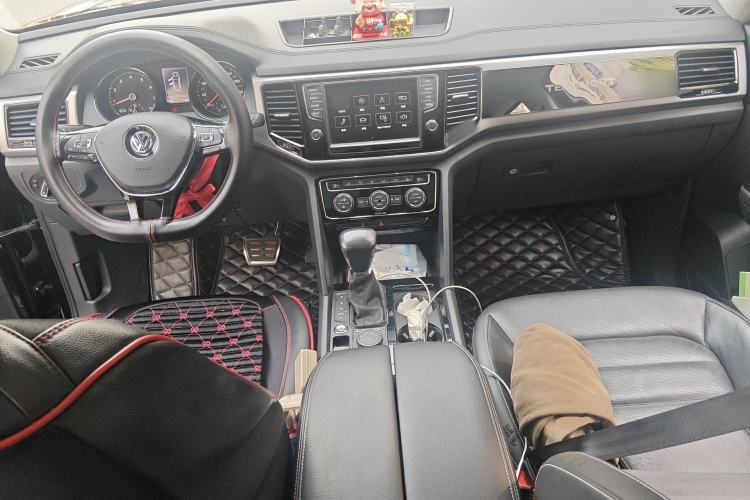 Used Volkswagen Teramont 2017 380TSI Four-Wheel Drive Luxury Edition Center Console