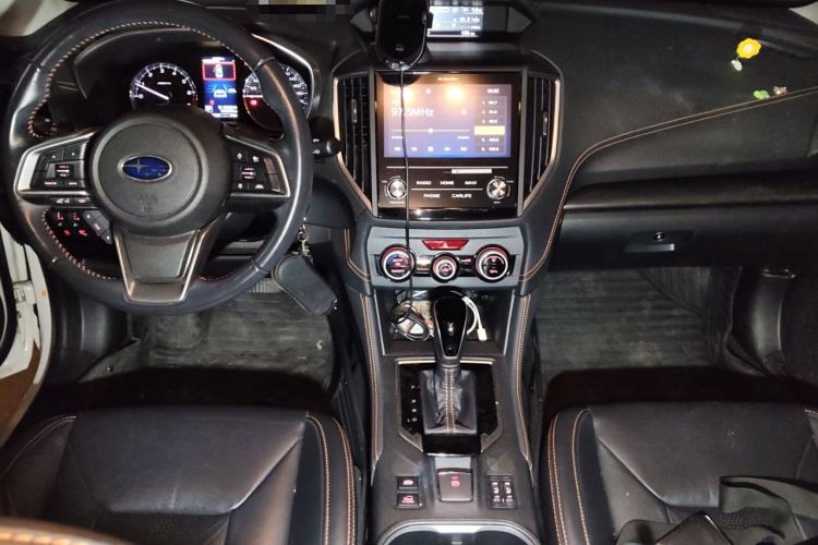 Used Subaru XV 2018 2.0i All-Wheel-Drive Luxury Edition with EyeSight
