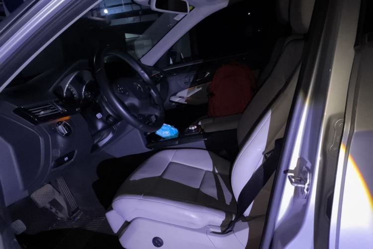 Used Mercedes-Benz E-Class 2011 E 300 L Fashion Prestige Model