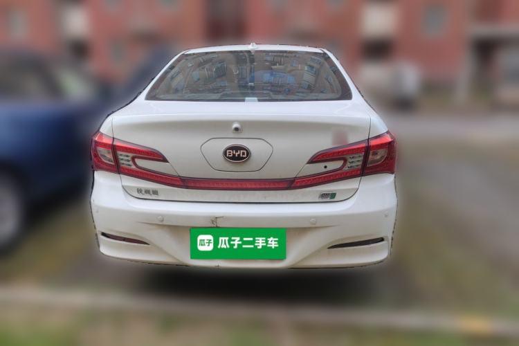 Used BYD Qin New Energy 2014 1.5T Flagship Model

