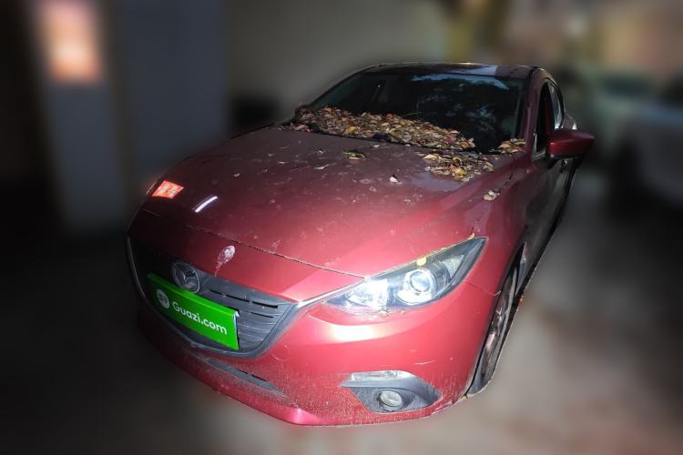 Used Mazda 3 Axela 2016 Sedan 1.5L Automatic Luxury Model