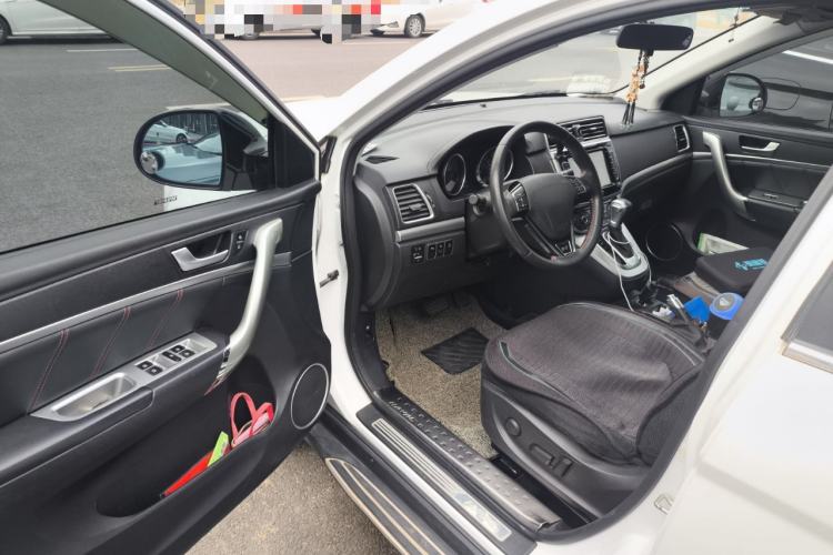 Used Haval H6 2017 Red-Label Sport Edition 1.5T Automatic Two-Wheel Drive Luxury Model