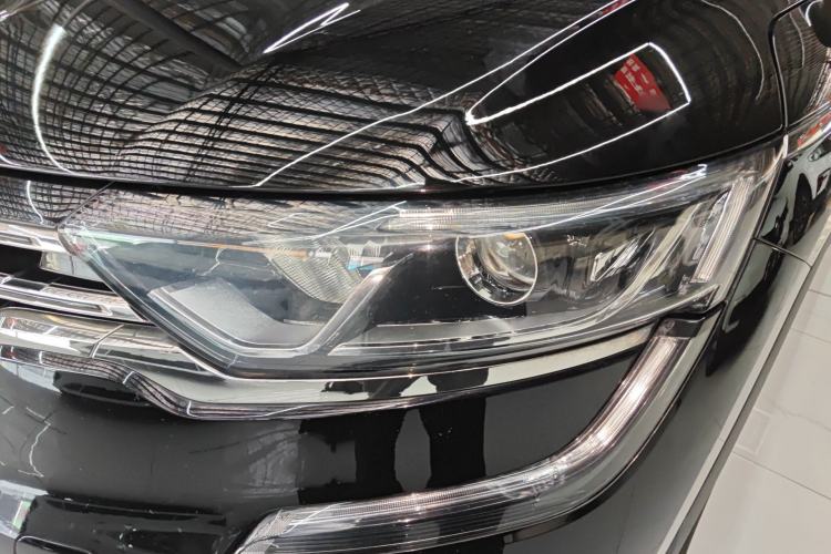 Used Renault Koleos 2017 2.0L Two-Wheel Drive Luxury Edition