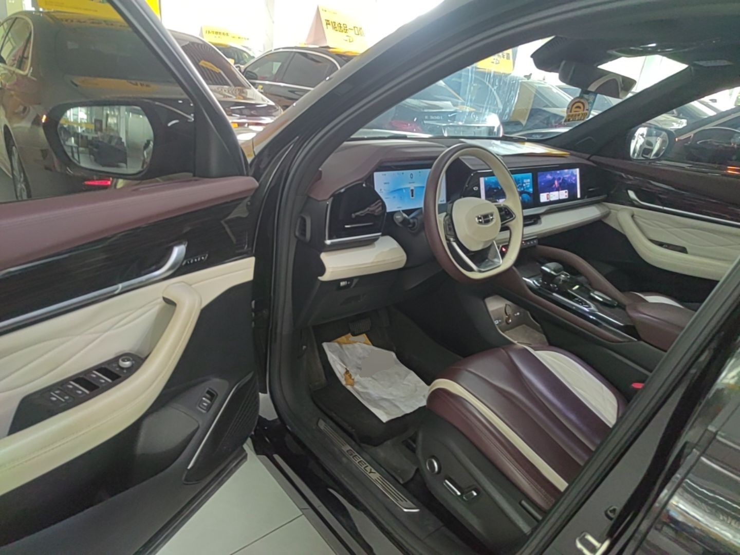 Geely Auto Monjaro L 2024 2.0TD High-Power Automatic Two-Wheel Drive Yunqi Version — снимка 18