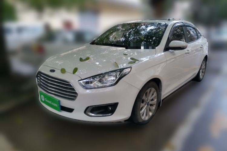 Used Ford Escort 2015 1.5L Automatic Fashion Model