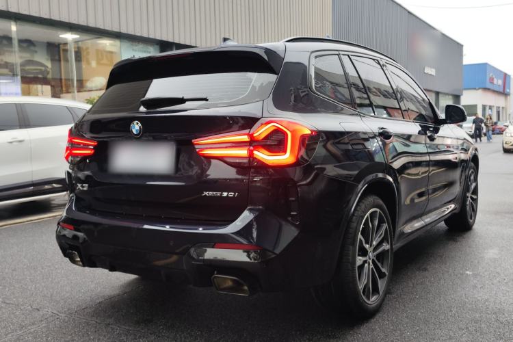 Used BMW X3 2022 Second Facelift xDrive30i Leading Edition M Night Sky Package Exterior 4