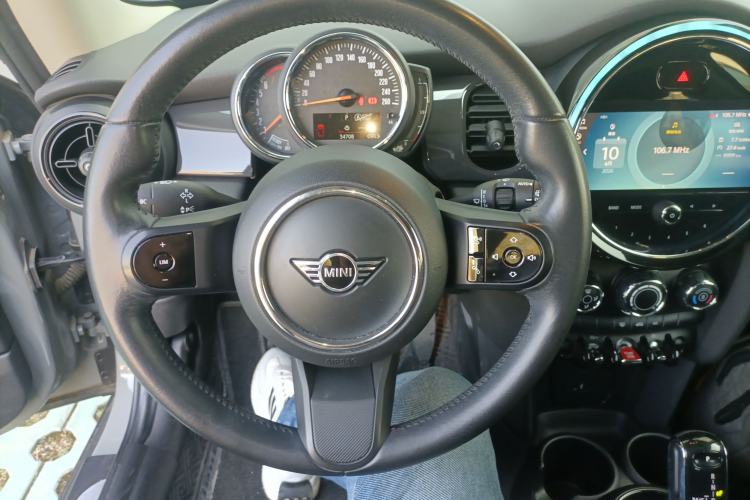 Used MINI 2022 1.5T ONE Steering Wheel