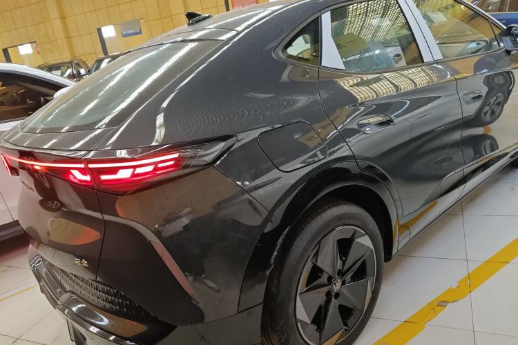 Used Volkswagen ID.UNYX 2024 Revised Pro Long-Range Version