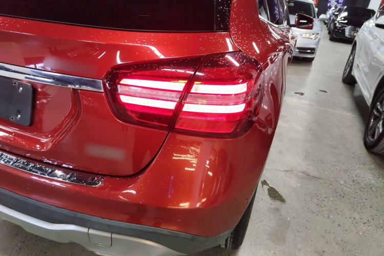 Used Mercedes-Benz GLA 2017 GLA 220 4MATIC Fashion Model
