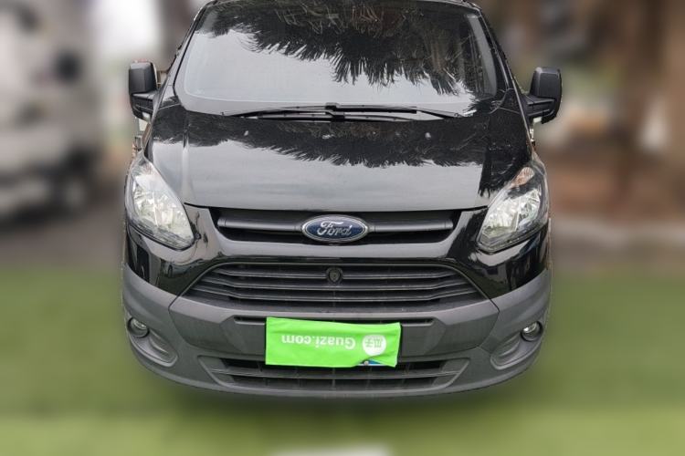 Used Ford Transit 2022 2.0T Gasoline Automatic Multi-Function Commercial Vehicle Mid-axle Low-Roof Design with Dual Rear Doors Meeting China VI Emission Standards