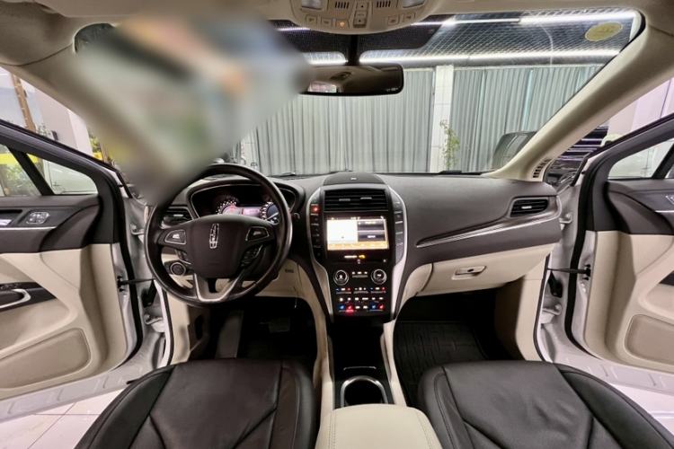 Used Lincoln MKC 2019 2.0T Two-Wheel Drive Zunya Version China VI Standard
