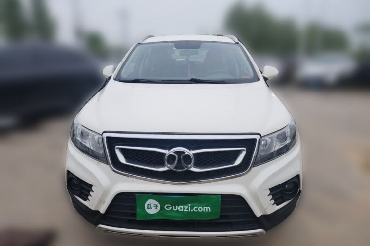Used BAIC Senova X55 2016 1.5L Manual Comfort Version Front