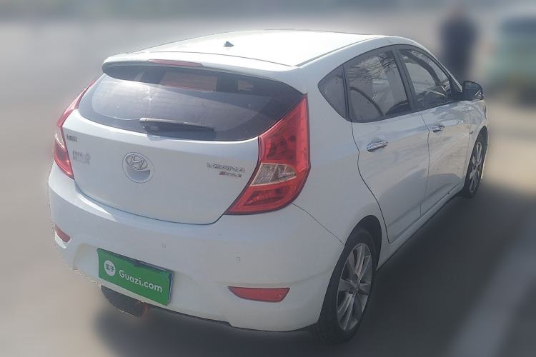 Used Hyundai Verna Ray 2014 1.6L Automatic TOP