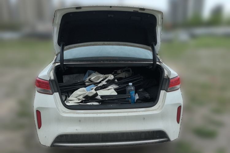 Used Kia K5 New Energy 2018 2.0L Smart Enjoyment Version Trunk