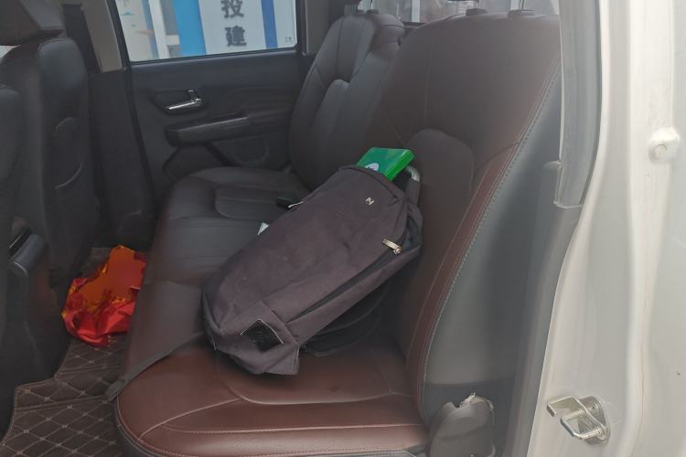 Used Great Wall Wingle 5 2020 2.4L Gasoline Two-Wheel Drive Value Edition Big Double Cab China VI Standard 4K22D4M Left Rear Seat