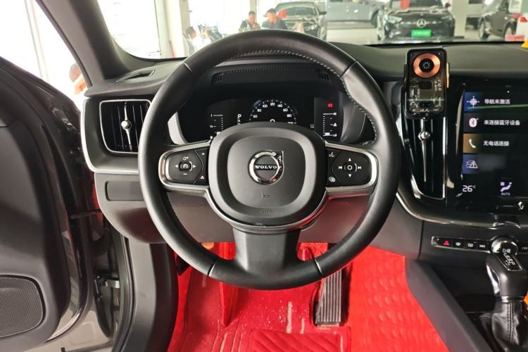 Used Volvo XC60 2021 T5 4x4 Smart Luxury Edition