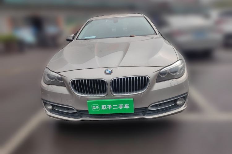 Used BMW 5 Series 2014 525Li Luxury Design Package
