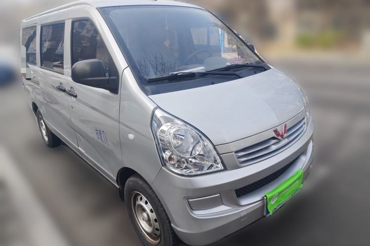 Used Wuling Rongguang S 2021 1.2L Base Model 7-Seater LSI