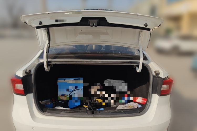 Used Roewe i5 2020 1.5L Manual 4G Connect Luxury Edition