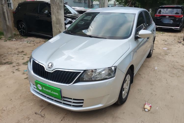 Used Skoda Rapid 2015 1.6L Automatic Enjoyment Selection Model