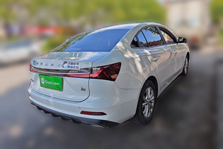 Used Roewe i5 2023 1.5L Manual Comfort Edition