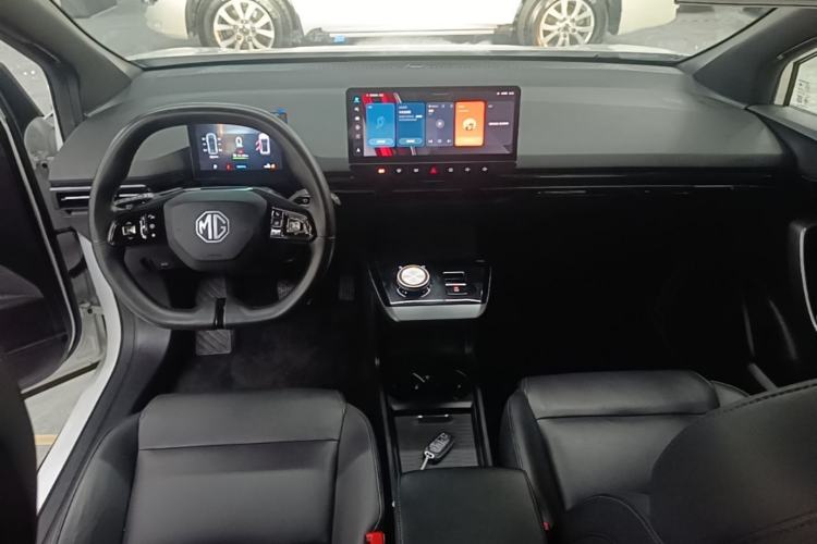 Used MG 4 EV 2023 415 km Range Sea-Faring Champion Edition Center Console