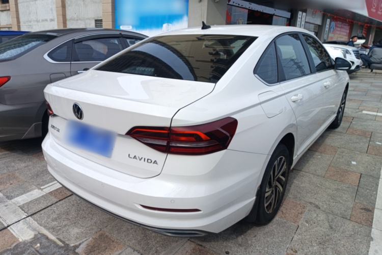 Used Volkswagen Lavida 2022 1.5L Automatic Comfort Edition
