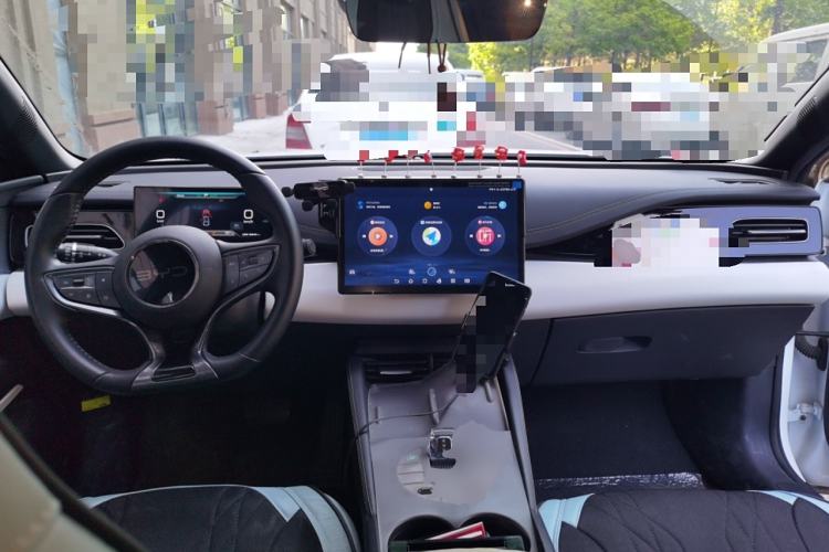 Used BYD Seal 06 New Energy 2024 DM-i 120KM Luxury Model Center Console