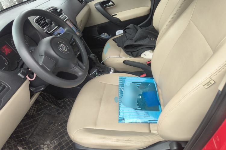 Used Volkswagen Polo 2011 1.6L Automatic ZhiKu Edition Left Front Seat