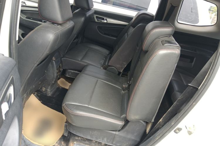 Used CHANGAN KAICHENG Oushang A600 2016 1.5L Manual Luxury 7-Seater Left Rear Seat