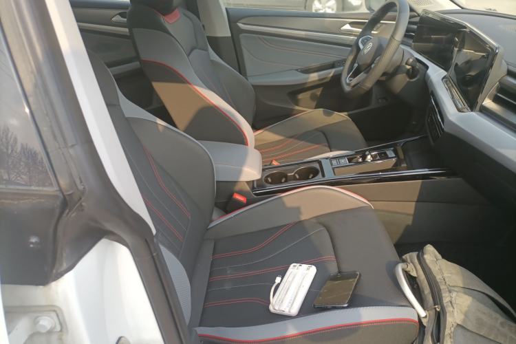 Used Volkswagen Lamando 2025 Lavida L 280TSI DSG Cool & Spicy Edition Right Front Seat