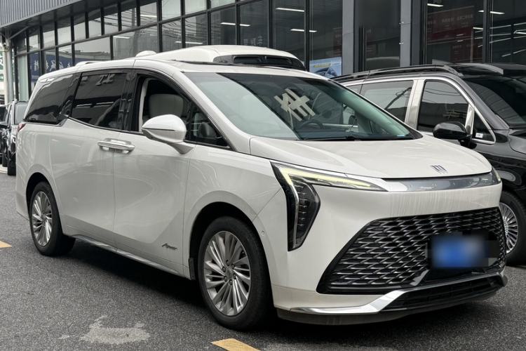 Used Buick Century 2023 2.0T Six-Seater Yinshi Edition
