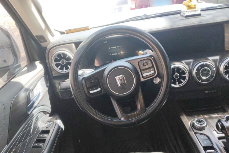 Used Tank 300 2021 City Edition 2.0T—Truly Stylish
