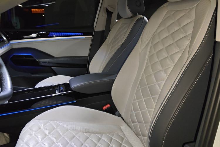 Used Volkswagen ID.6 CROZZ 2021 Revised Version Long-Range PRO Edition
