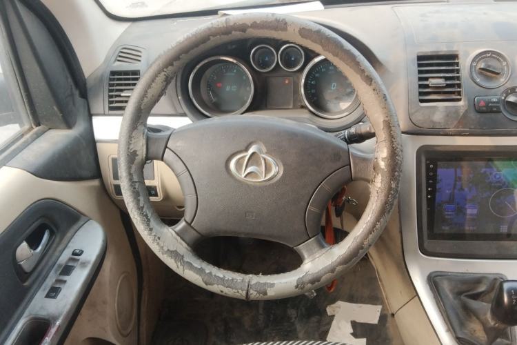 Used CHANGAN KAICHENG Ruixing M90 2016 2.0L Comfort Edition 4G94S Steering Wheel