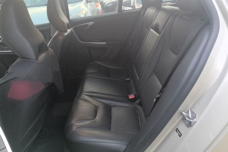 Used Volvo V60 2017 T5 Zhiyi Edition China V Standard
