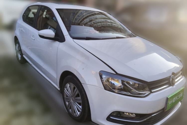 Used Volkswagen Polo 2016 1.6L Automatic Comfort Model
