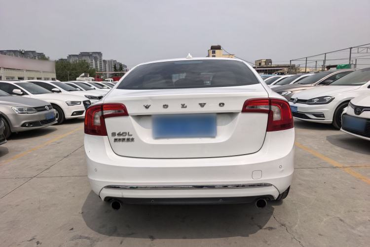 Used Volvo S60 2014 S60L 2.0T Zhiyuan Edition