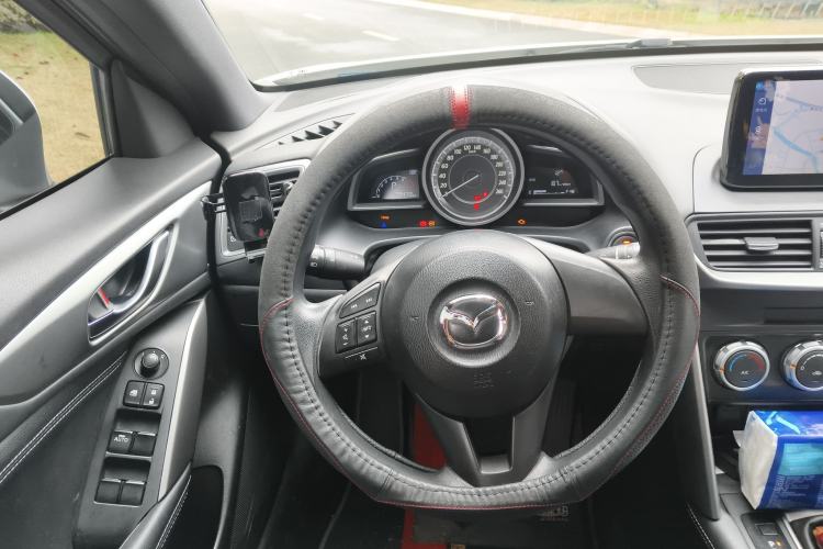 Used Mazda CX-4 2016 2.0L Automatic 2WD Blue Sky Dynamic Leather Edition
