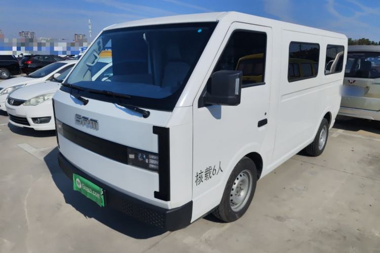 Used SRM New Energy E3 2025 Fudi 310KM Practical Passenger Vehicle