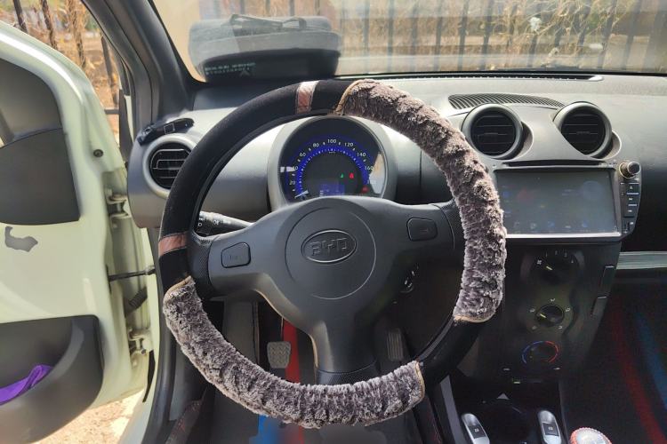 Used BYD F0 2012 1.0L XuanKu Trim
