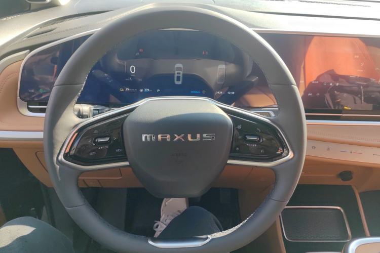 Used SAIC MAXUS Dajia 9 2024 Super Hybrid Ultra-Long Range Forest Edition 7-Seater