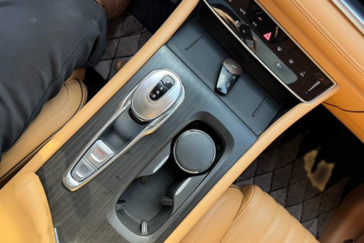 Used VOYAH Dream 2022 Low-Carbon Edition Dream+ Smart Enjoyment Package