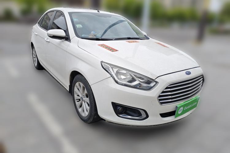 Used Ford Escort 2015 1.5L Automatic Fashion Model