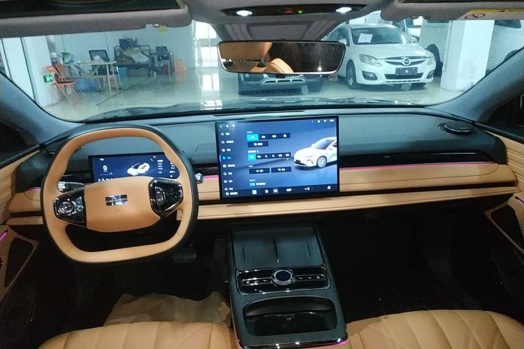 Used Geely Galaxy 8 2025 130km EM-i Deluxe Edition
