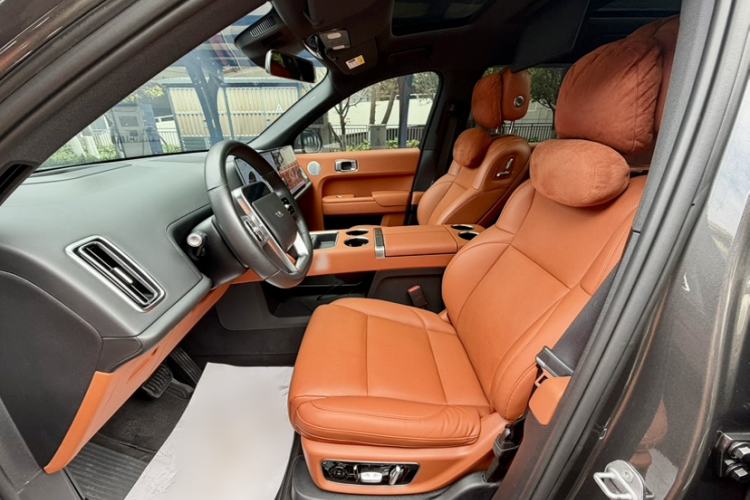 Used Li Auto L9 2022 Max model
