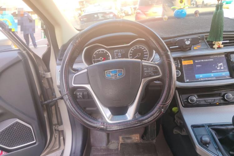 Used Geely Auto Emgrand GS 2016 Elegant Edition 1.3T Manual LingShang Model Steering Wheel
