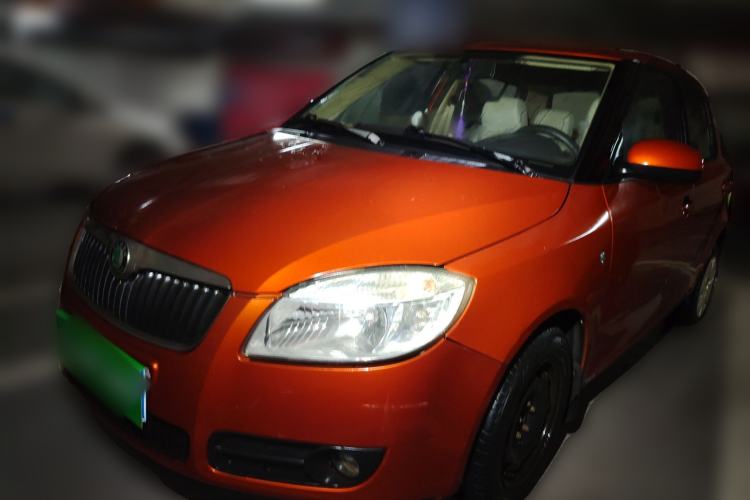 Used Skoda Fabia 2011 1.4L Automatic Crystal Edition