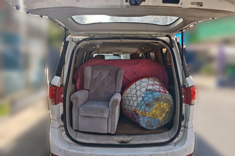 Used SAIC MAXUS G10 2014 2.0T Manual Elite Edition Trunk