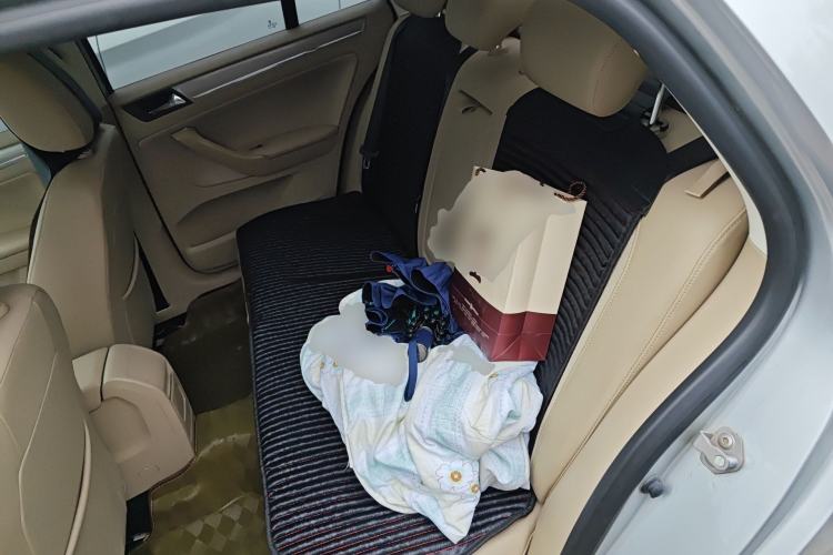 Used Volkswagen Bora 2014 1.6L Automatic Comfort Model Left Rear Seat